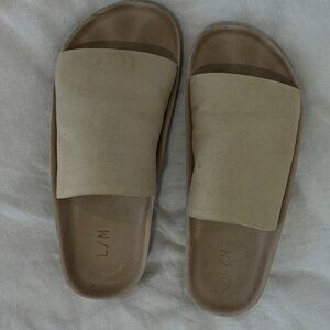 Suede Contour Slide in Taupe Lauren Manoogian - 38